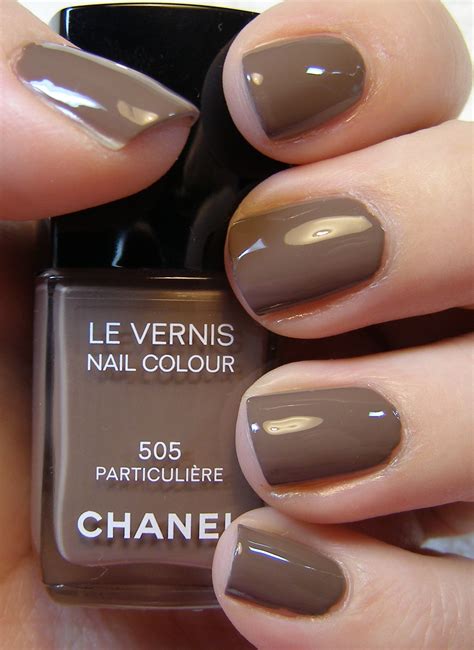 chanel nails stickers|Chanel 505 particuliere nail polish.